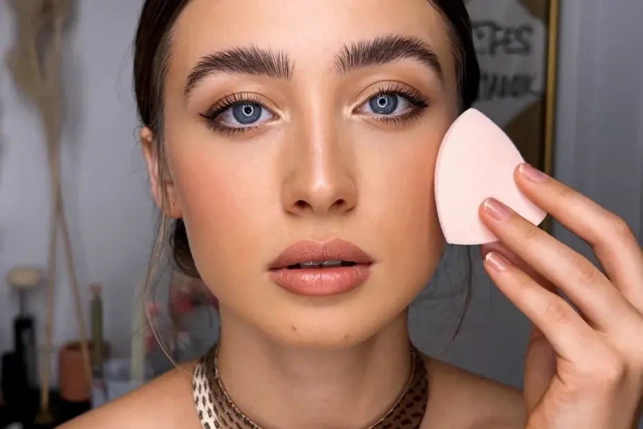 No Transition Shade? Here's Why Your Eyeshadow Looks Patchy | Eye Makeup Tips